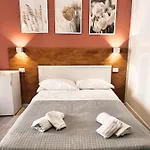 Novaroma By Local Domus Pensionat